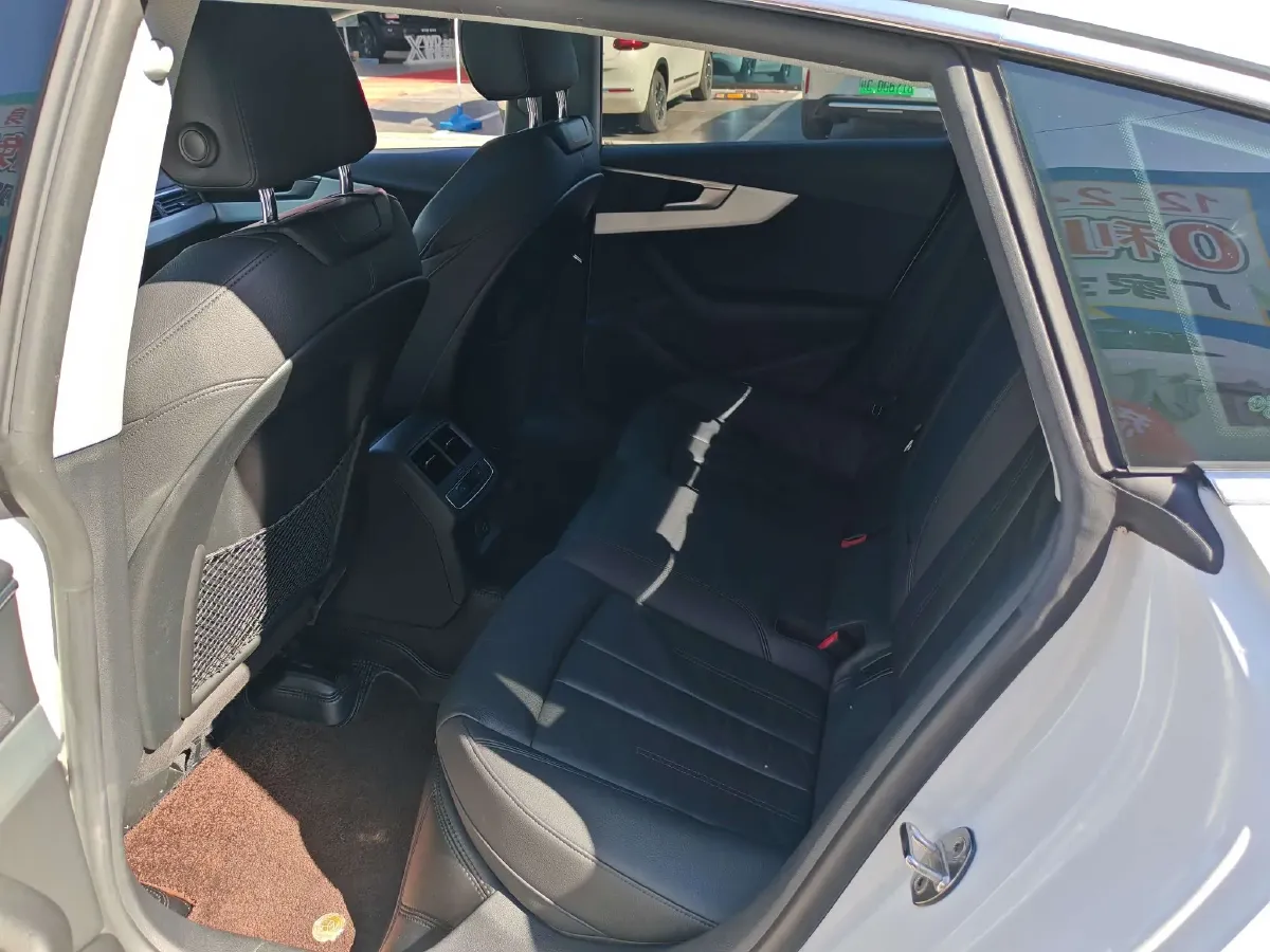 2017 Audi A5 2.0T 252HP L4 7DCT,autocango,china used car exporter,china ev exporter,chinese used car exporter,chinese used ev exporter