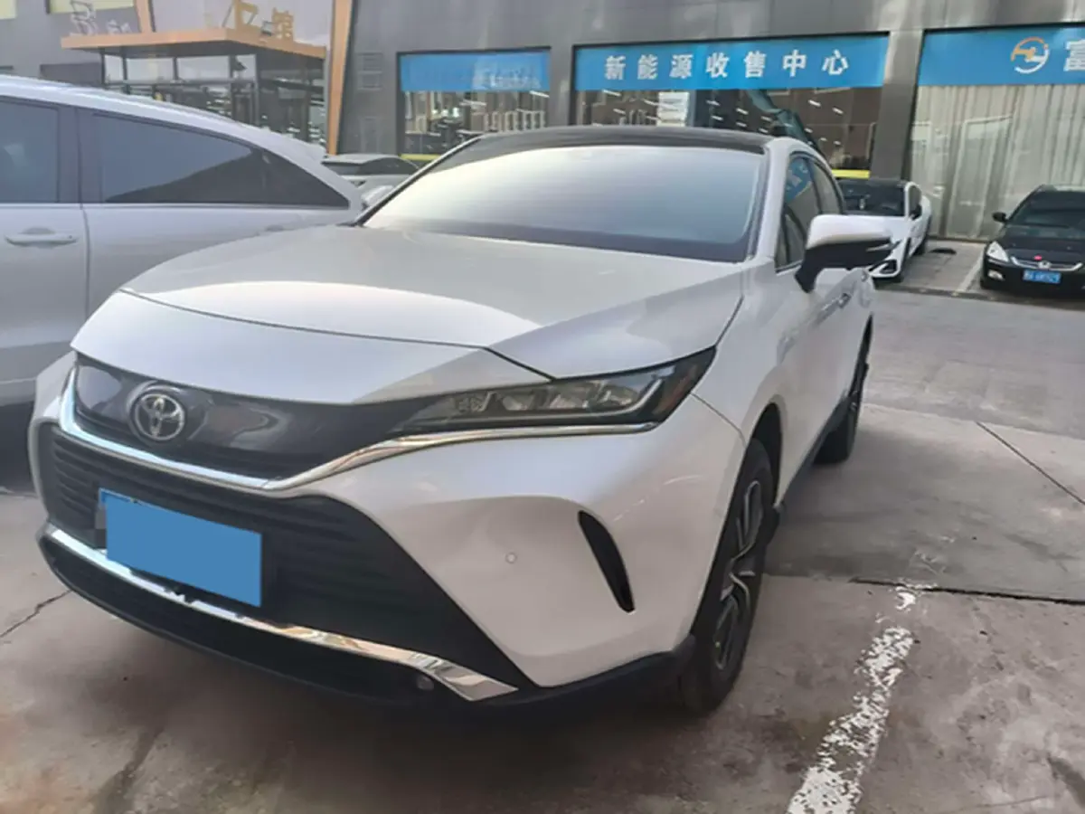 2022 Toyota Harrier 2.0L 171HP L4 CVT