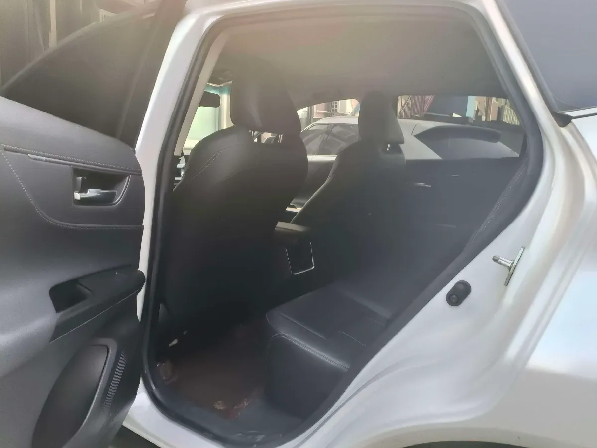 2022 Toyota Harrier 2.0L 171HP L4 CVT,autocango,china used car exporter,china ev exporter,chinese used car exporter,chinese used ev exporter