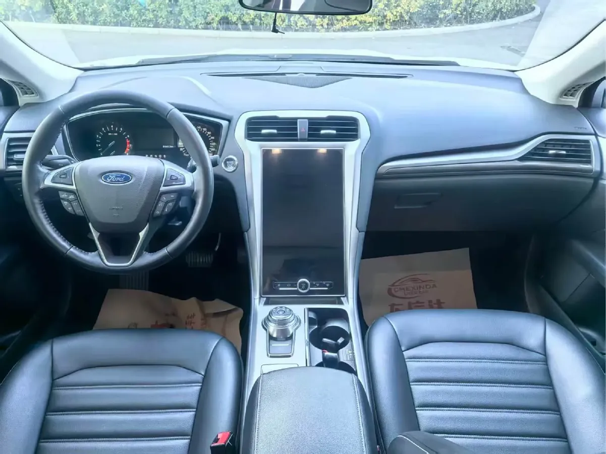 2020 Ford Mondeo 1.5T 182HP L4 6AT,autocango,china used car exporter,china ev exporter,chinese used car exporter,chinese used ev exporter