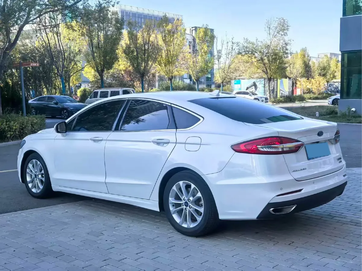 2020 Ford Mondeo 1.5T 182HP L4 6AT,autocango,china used car exporter,china ev exporter,chinese used car exporter,chinese used ev exporter