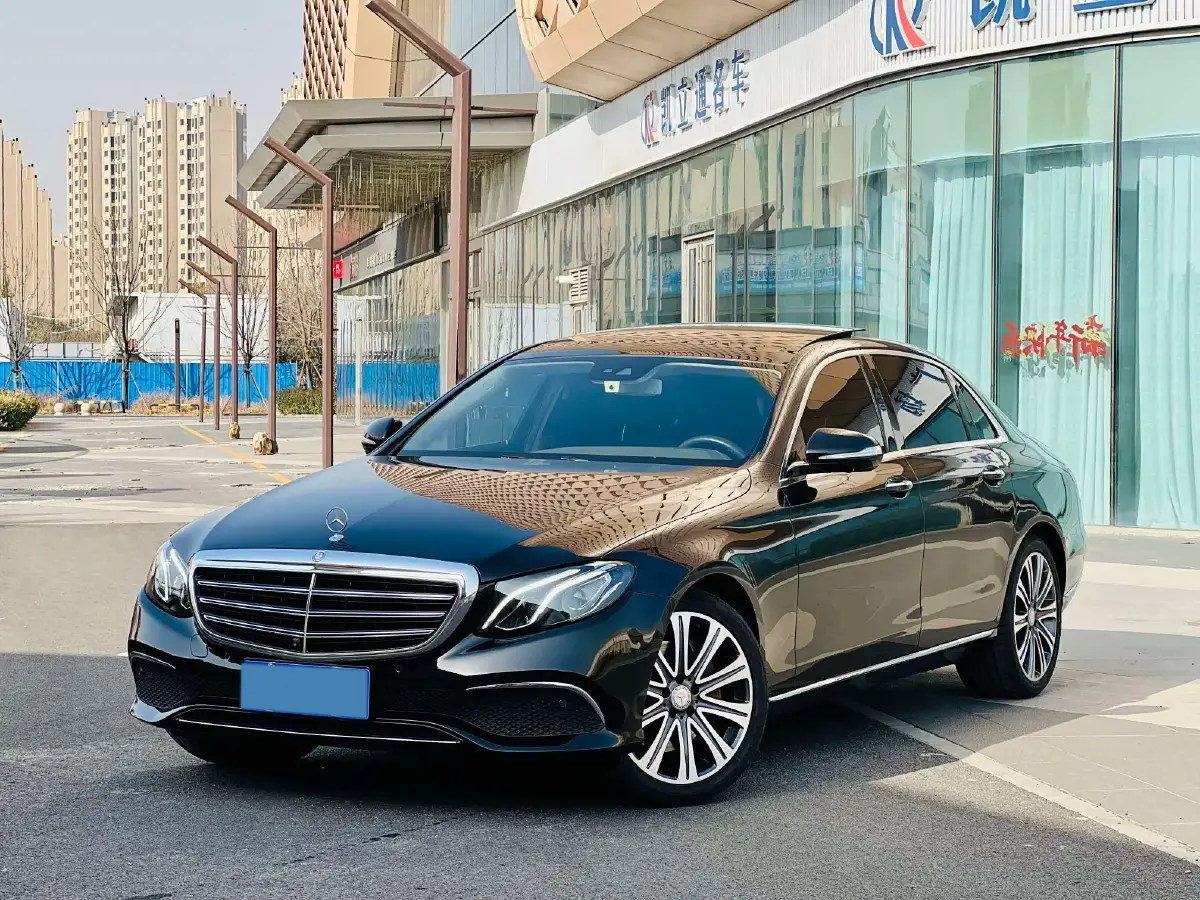 2016 Mercedes-Benz E Class 2.0T 245HP L4 9AT