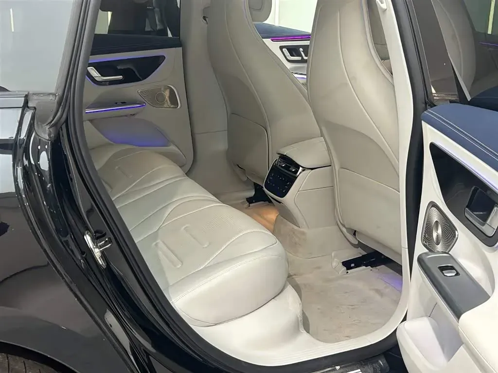 2023 Mercedes-Benz EQE AMG BEV 96.1KWH,autocango,china used car exporter,china ev exporter,chinese used car exporter,chinese used ev exporter