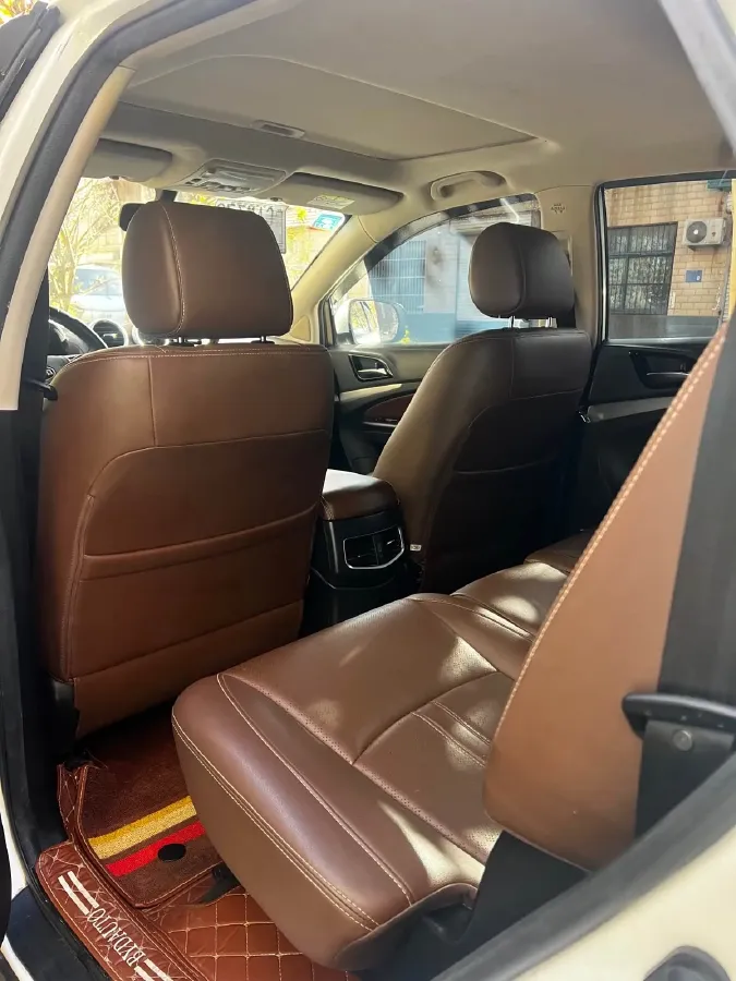 2015 BYD S7 2.0T 205HP L4 6DCT,autocango,china used car exporter,china ev exporter,chinese used car exporter,chinese used ev exporter