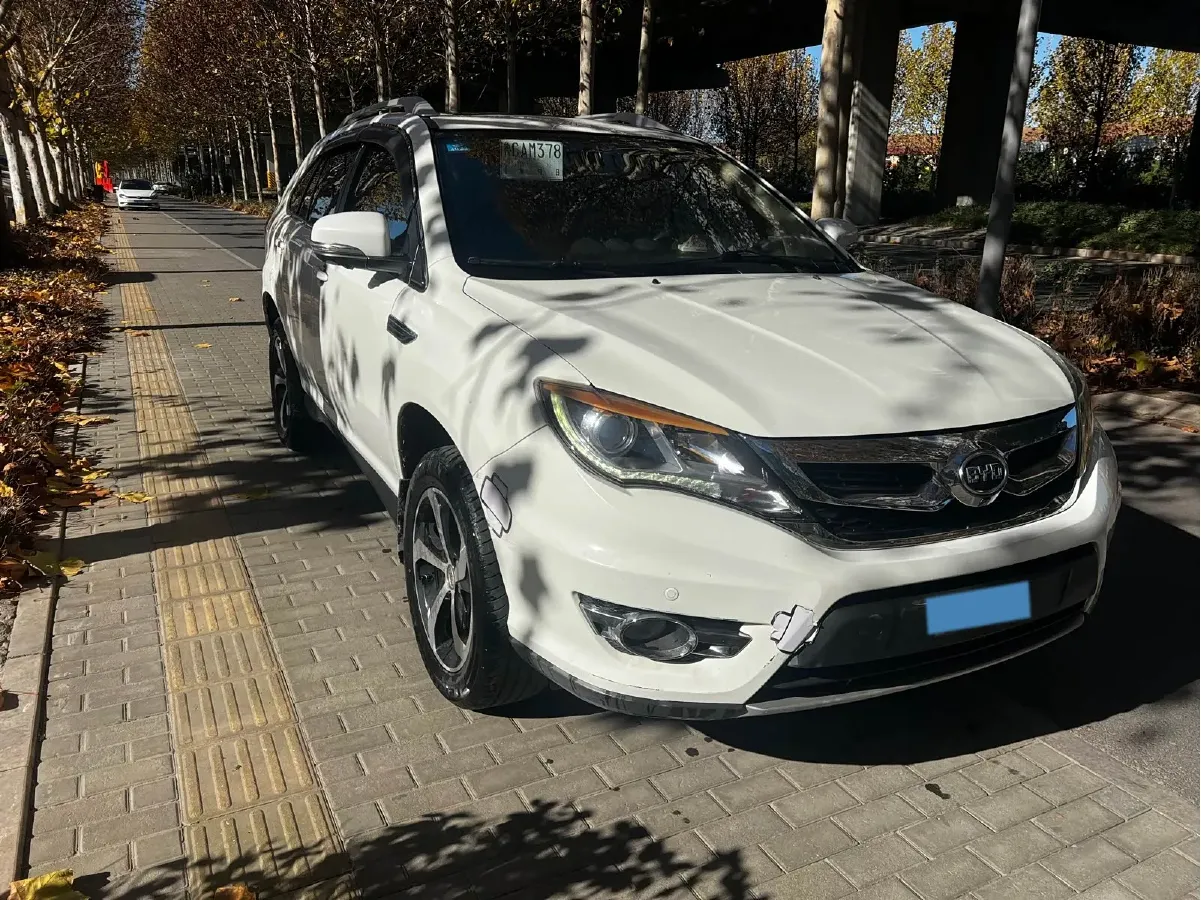 2015 BYD S7 2.0T 205HP L4 6DCT,autocango,china used car exporter,china ev exporter,chinese used car exporter,chinese used ev exporter