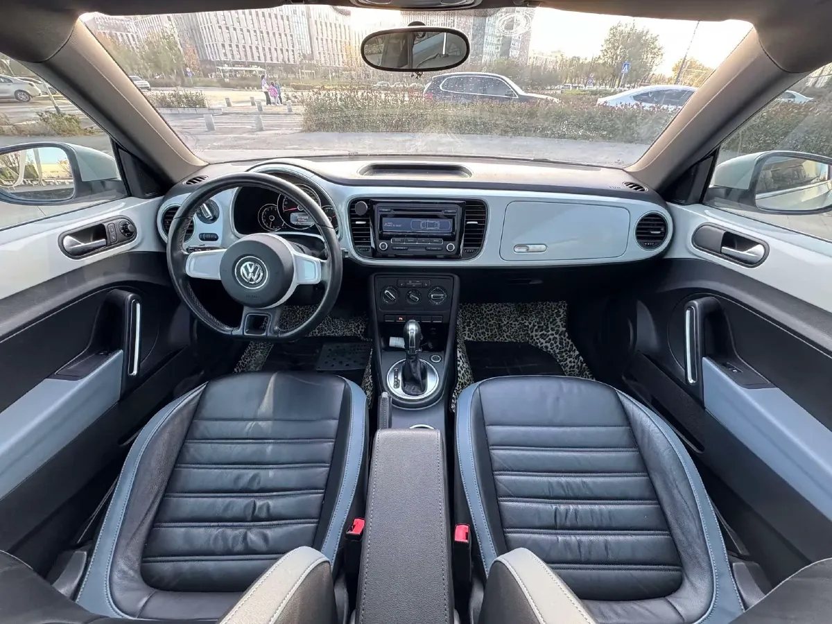 2013 Volkswagen Beetle 1.2T 105HP L4 7DCT,autocango,china used car exporter,china ev exporter,chinese used car exporter,chinese used ev exporter