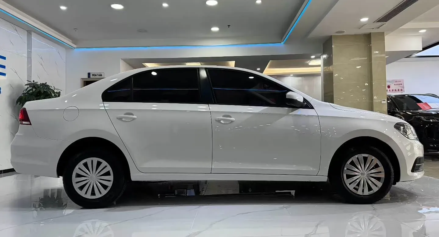 2021 Volkswagen Santana 1.5L 112HP L4 6AT,autocango,china used car exporter,china ev exporter,chinese used car exporter,chinese used ev exporter