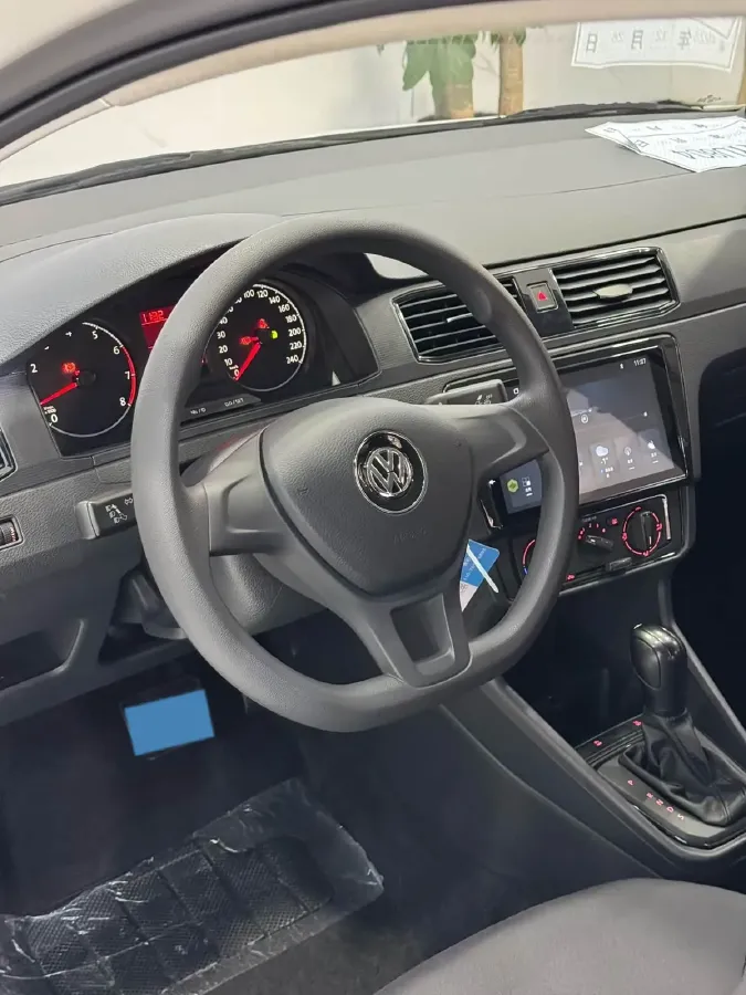 2021 Volkswagen Santana 1.5L 112HP L4 6AT,autocango,china used car exporter,china ev exporter,chinese used car exporter,chinese used ev exporter