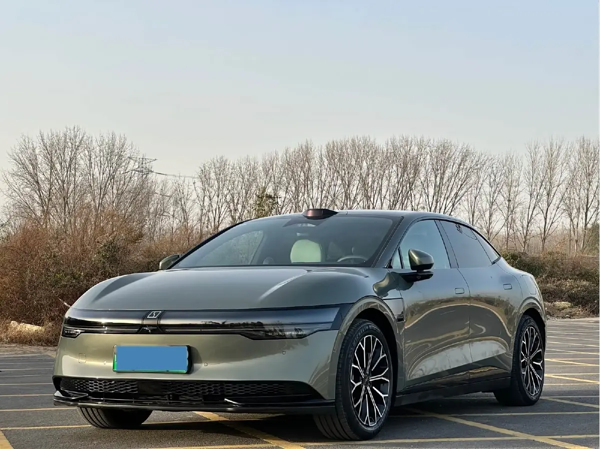2025 Zeekr 007 BEV 75KWH