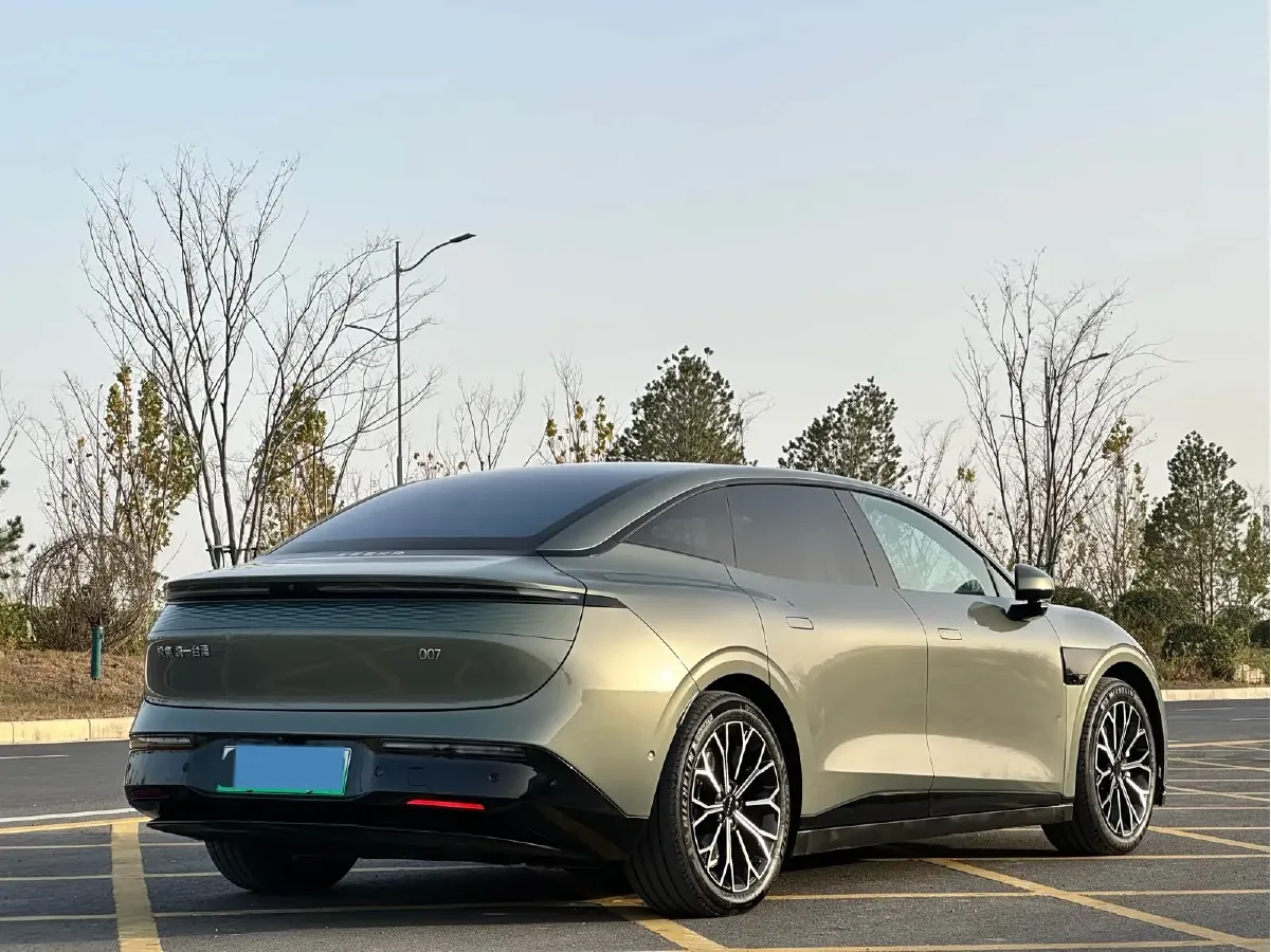 2025 Zeekr 007 BEV 75KWH,autocango,china used car exporter,china ev exporter,chinese used car exporter,chinese used ev exporter