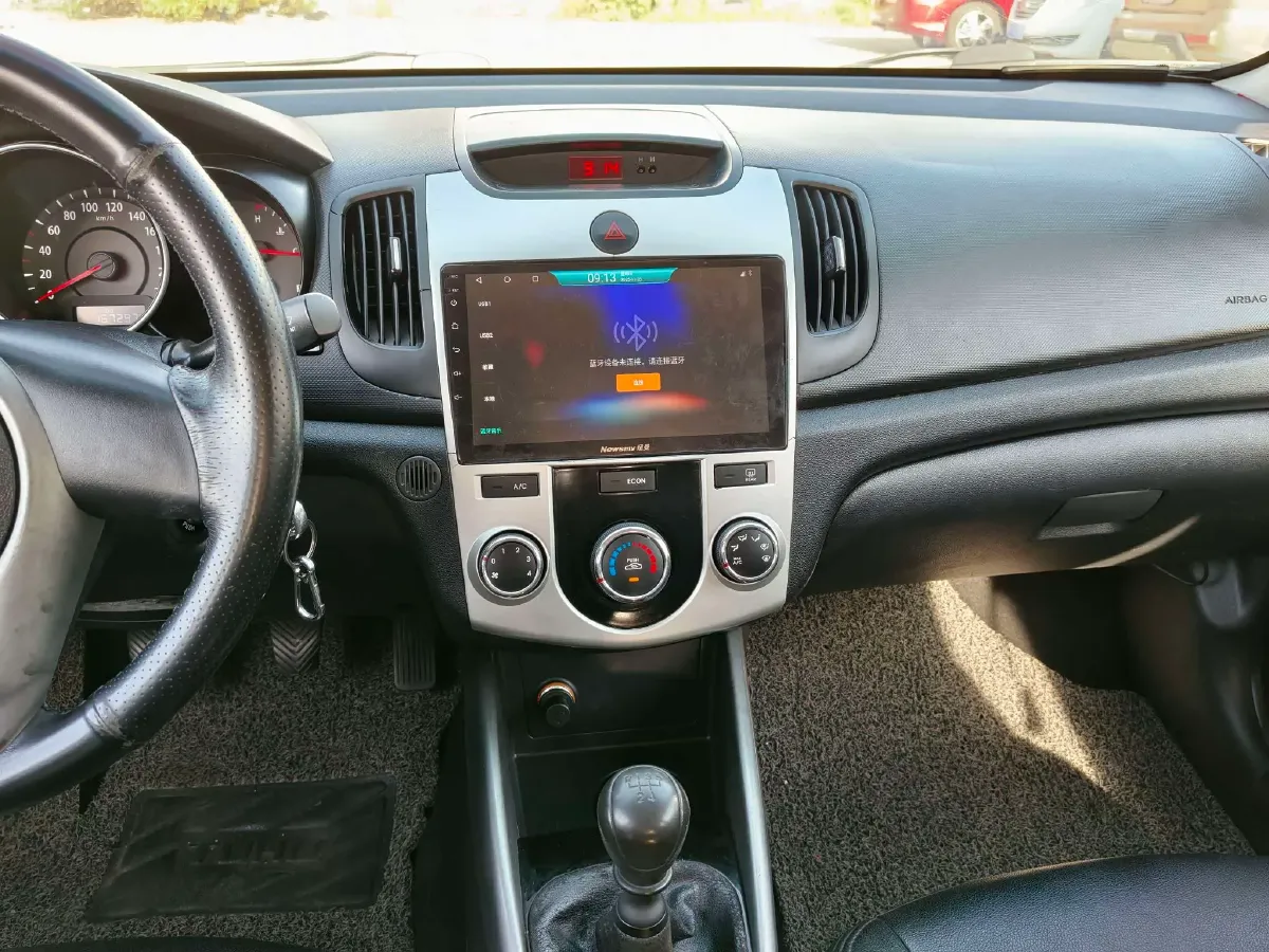 2014 Kia Forte 1.6L 123HP L4 5MT,autocango,china used car exporter,china ev exporter,chinese used car exporter,chinese used ev exporter