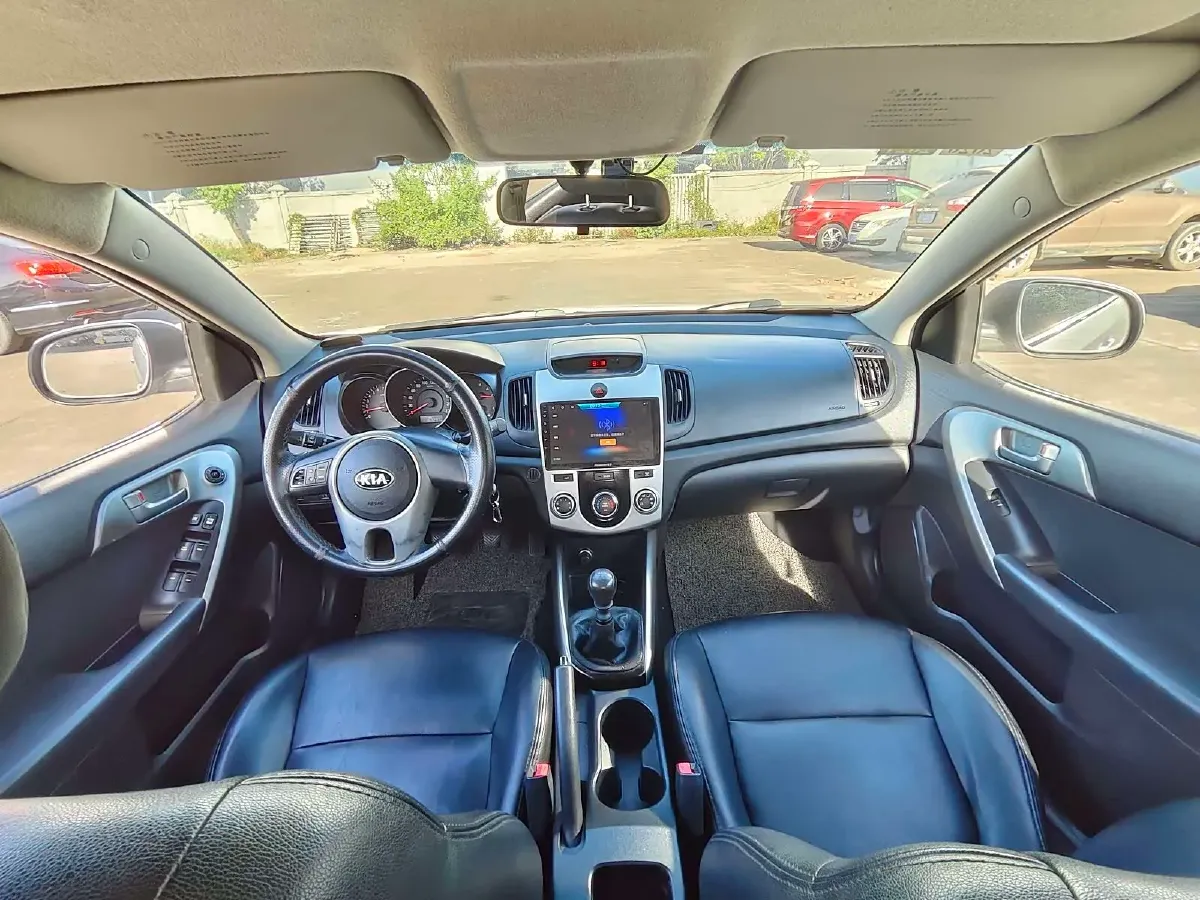 2014 Kia Forte 1.6L 123HP L4 5MT,autocango,china used car exporter,china ev exporter,chinese used car exporter,chinese used ev exporter