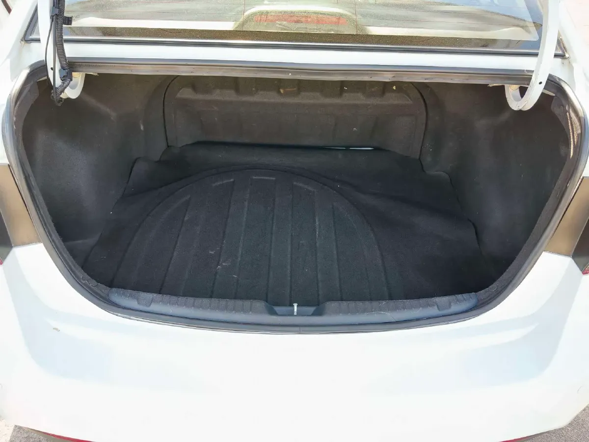 2014 Kia Forte 1.6L 123HP L4 5MT,autocango,china used car exporter,china ev exporter,chinese used car exporter,chinese used ev exporter