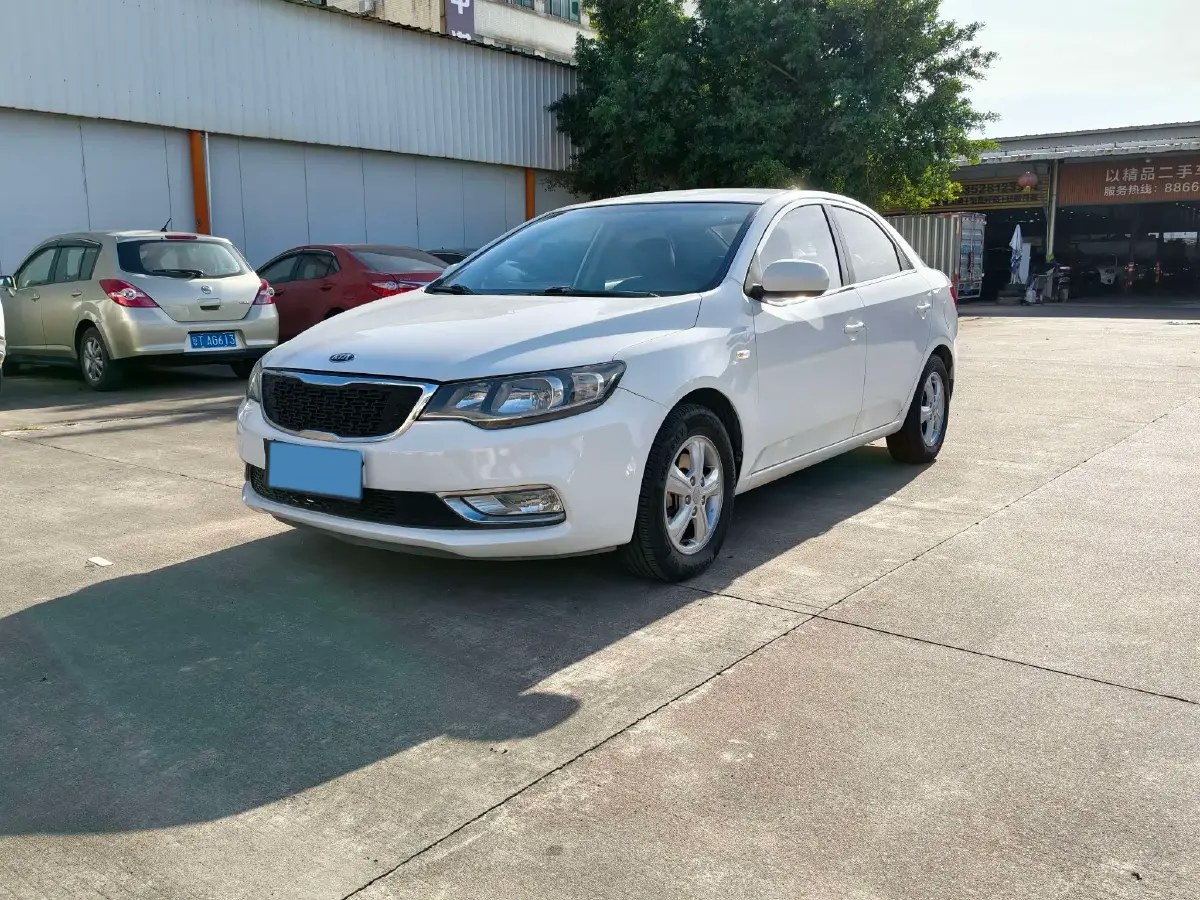2014 Kia Forte 1.6L 123HP L4 5MT