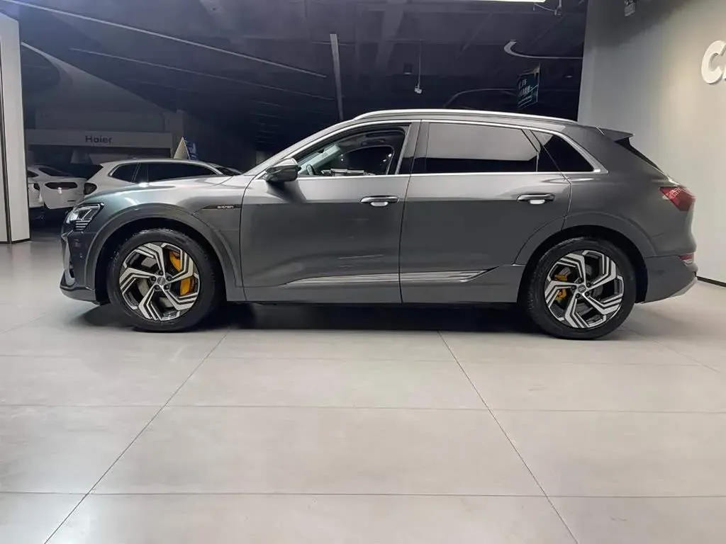 2021 Audi e-tron BEV 96.7KWH,autocango,china used car exporter,china ev exporter,chinese used car exporter,chinese used ev exporter