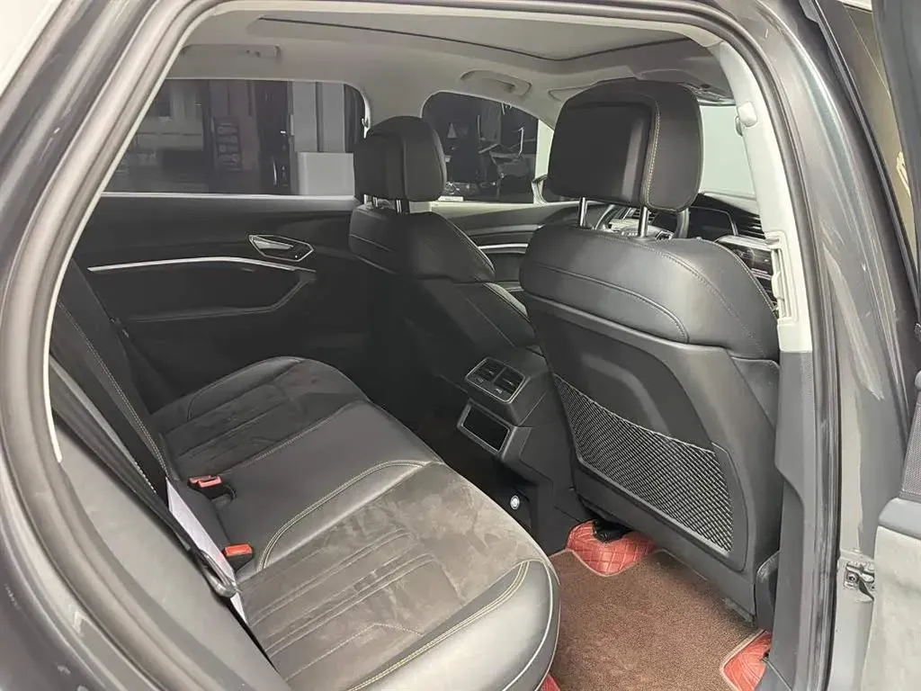 2021 Audi e-tron BEV 96.7KWH,autocango,china used car exporter,china ev exporter,chinese used car exporter,chinese used ev exporter