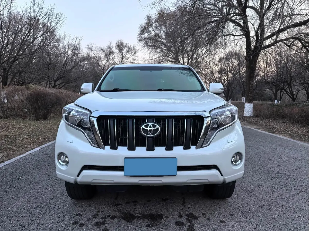 2016 Toyota Land Cruiser Prado 2.7L 163HP L4 6AT,autocango,china used car exporter,china ev exporter,chinese used car exporter,chinese used ev exporter