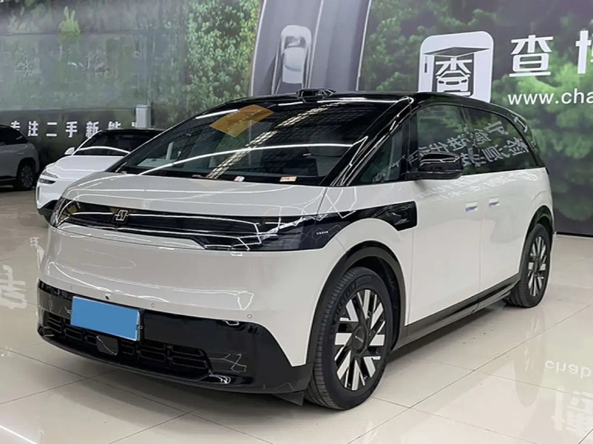 2025 Zeekr MIX BEV 102KWH