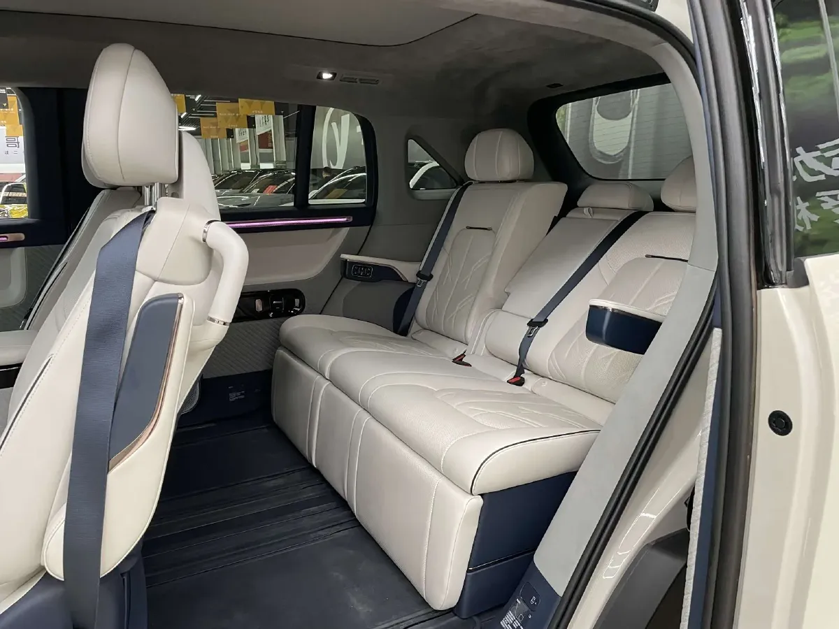 2025 Zeekr MIX BEV 102KWH,autocango,china used car exporter,china ev exporter,chinese used car exporter,chinese used ev exporter