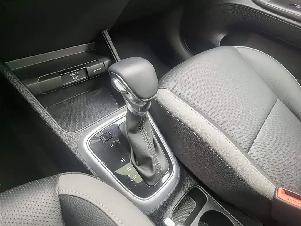 2021 Kia KX1 1.4L 100HP L4 CVT,autocango,china used car exporter,china ev exporter,chinese used car exporter,chinese used ev exporter