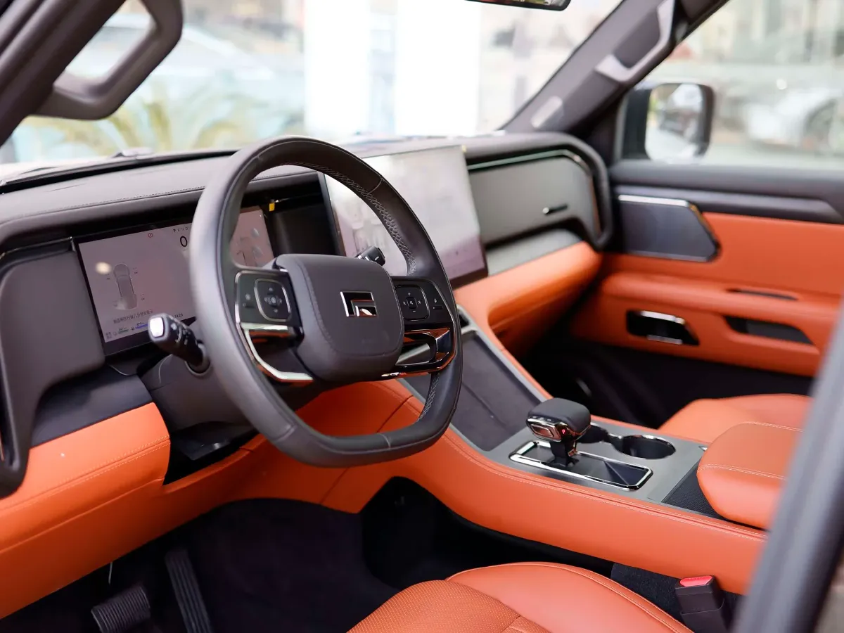 2024 ROX 01 1.5T 152HP L4 REEV 58.4KWH,autocango,china used car exporter,china ev exporter,chinese used car exporter,chinese used ev exporter