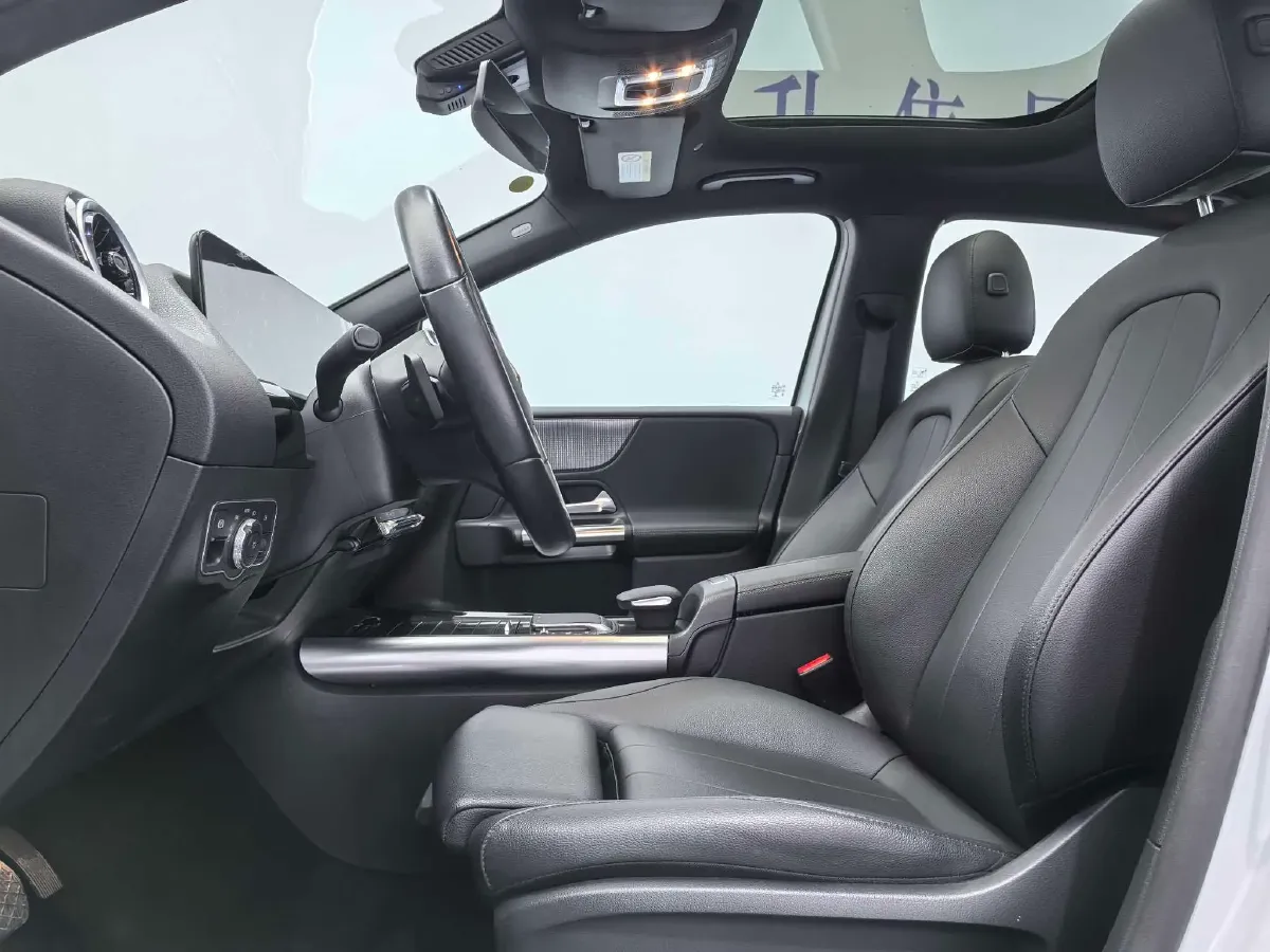 2022 Mercedes-Benz B Class 1.3T 163HP L4 7DCT,autocango,china used car exporter,china ev exporter,chinese used car exporter,chinese used ev exporter