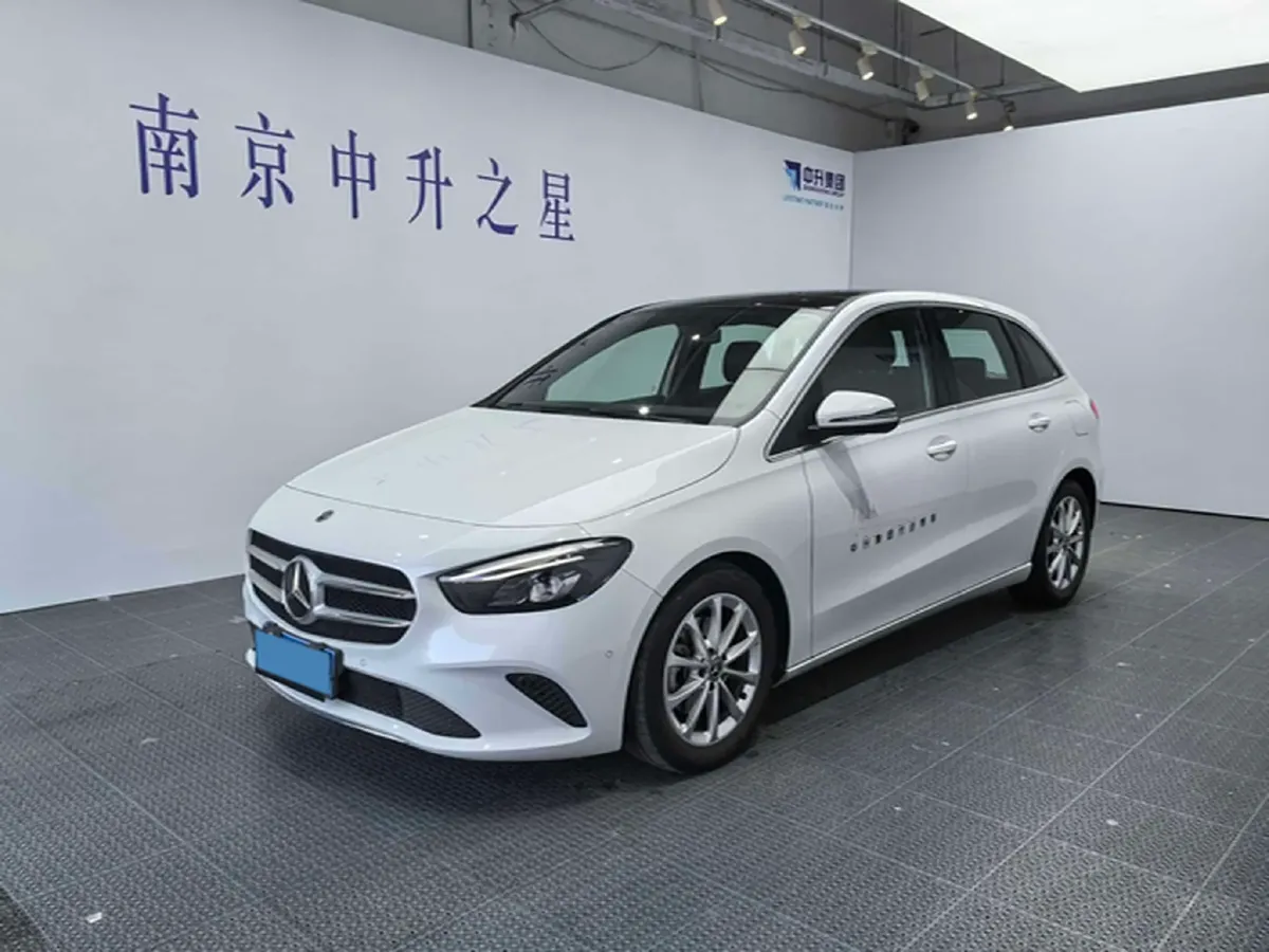 2022 Mercedes-Benz B Class 1.3T 163HP L4 7DCT,autocango,china used car exporter,china ev exporter,chinese used car exporter,chinese used ev exporter