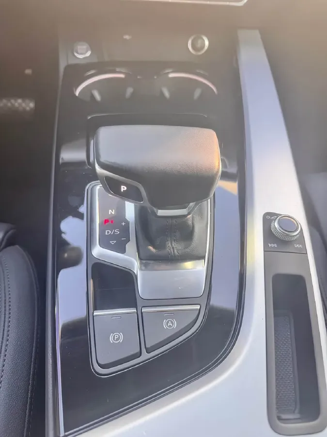 2023 Audi A5 2.0T 204HP L4 7DCT,autocango,china used car exporter,china ev exporter,chinese used car exporter,chinese used ev exporter