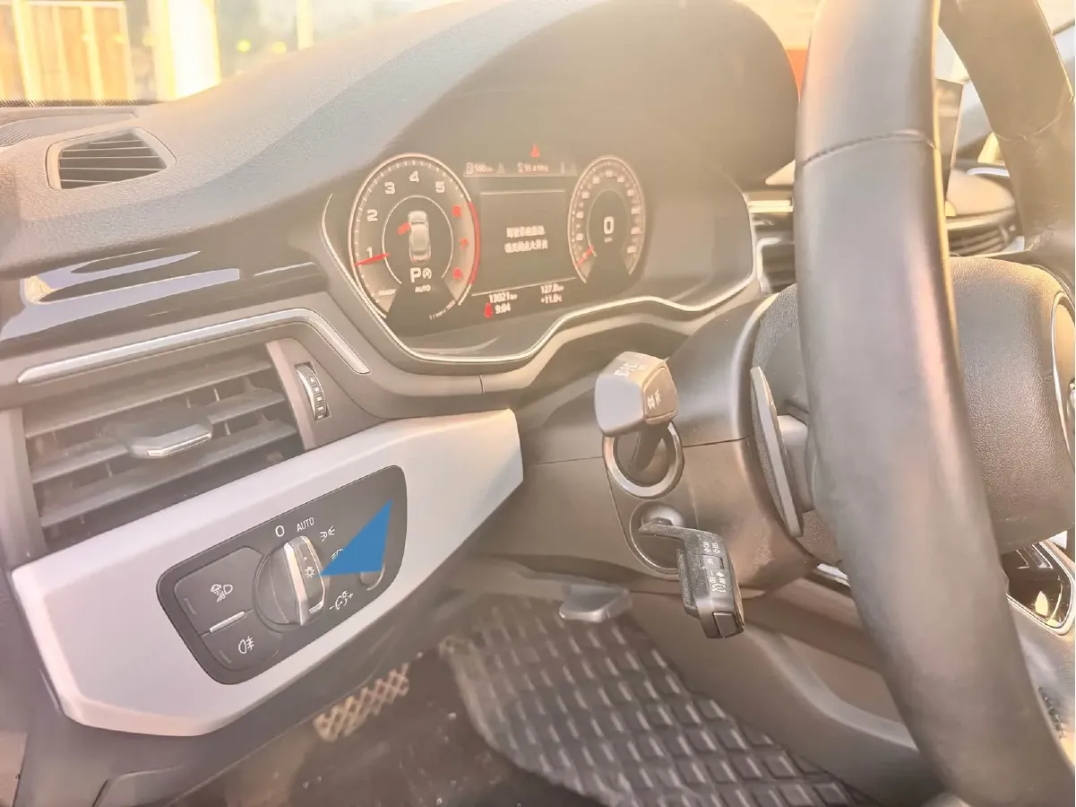 2023 Audi A5 2.0T 204HP L4 7DCT,autocango,china used car exporter,china ev exporter,chinese used car exporter,chinese used ev exporter