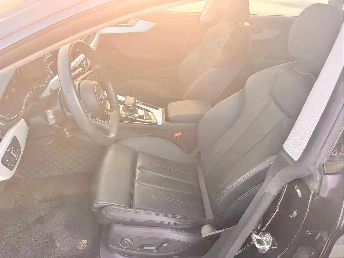 2023 Audi A5 2.0T 204HP L4 7DCT,autocango,china used car exporter,china ev exporter,chinese used car exporter,chinese used ev exporter