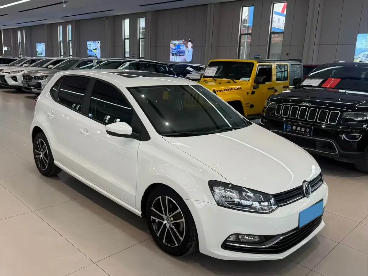 2018 Volkswagen Polo 1.5L 110HP L4 6AT