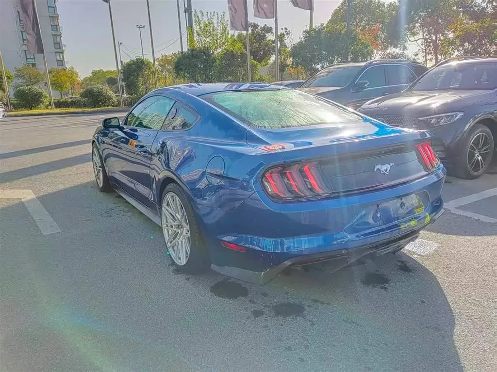 2017 Ford Mustang 2.3T 314HP L4 6AT,autocango,china used car exporter,china ev exporter,chinese used car exporter,chinese used ev exporter