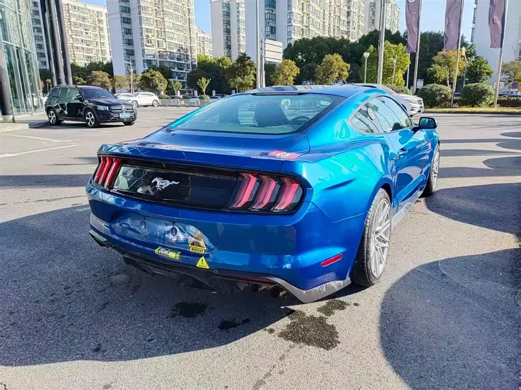 2017 Ford Mustang 2.3T 314HP L4 6AT,autocango,china used car exporter,china ev exporter,chinese used car exporter,chinese used ev exporter