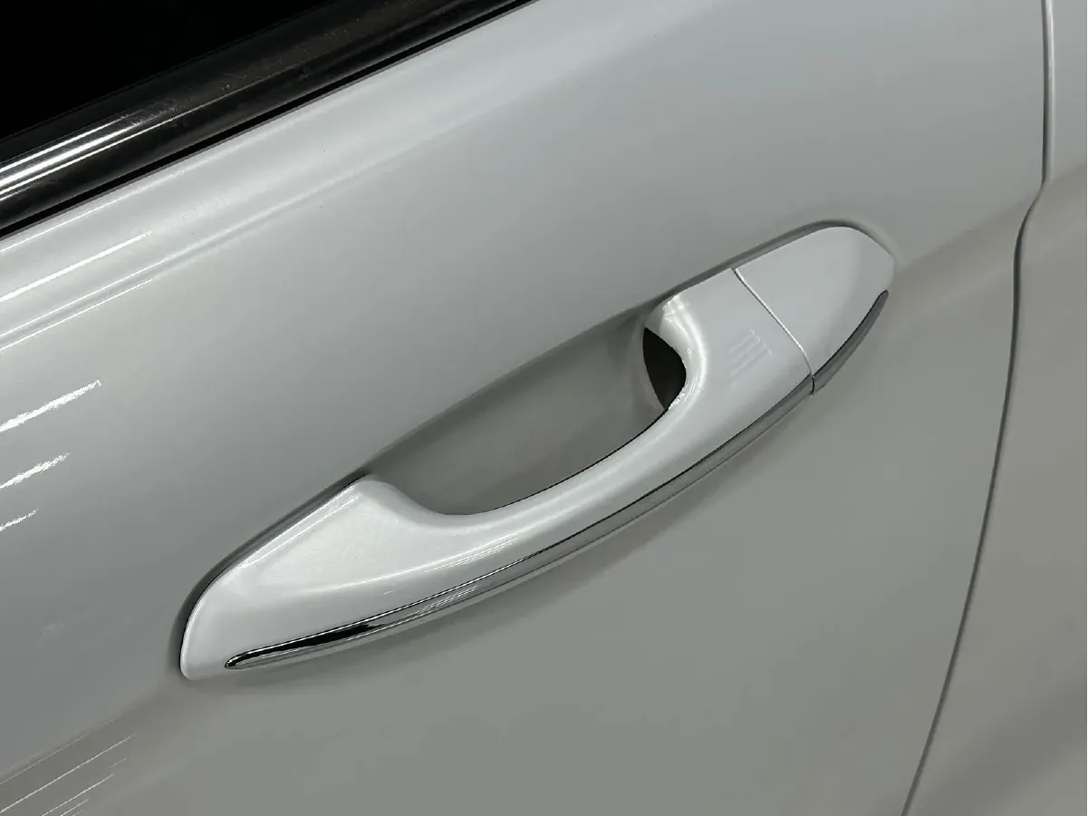 2015 Ford Taurus 2.7T 329HP V6 6AT,autocango,china used car exporter,china ev exporter,chinese used car exporter,chinese used ev exporter