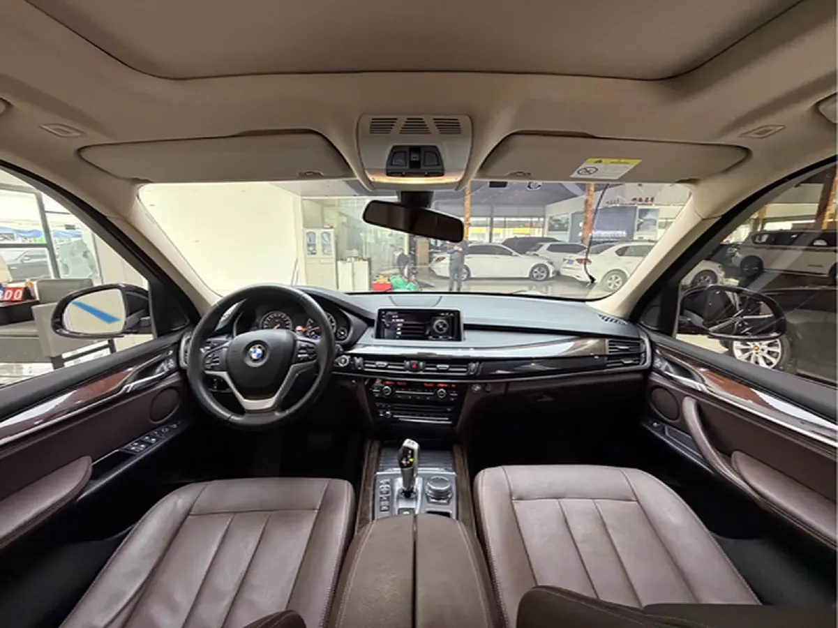 2017 BMW X5 3.0T 306HP L6 8AT,autocango,china used car exporter,china ev exporter,chinese used car exporter,chinese used ev exporter