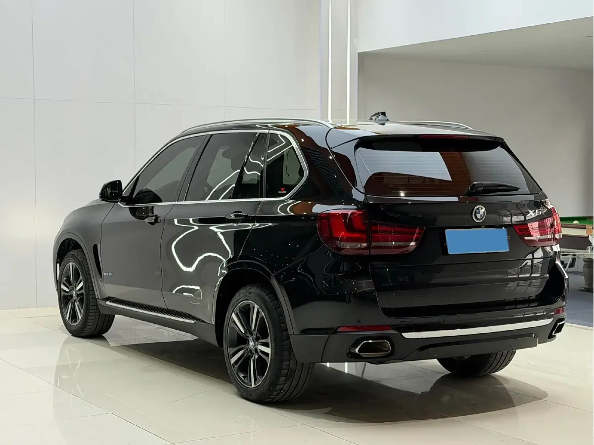 2017 BMW X5 3.0T 306HP L6 8AT,autocango,china used car exporter,china ev exporter,chinese used car exporter,chinese used ev exporter