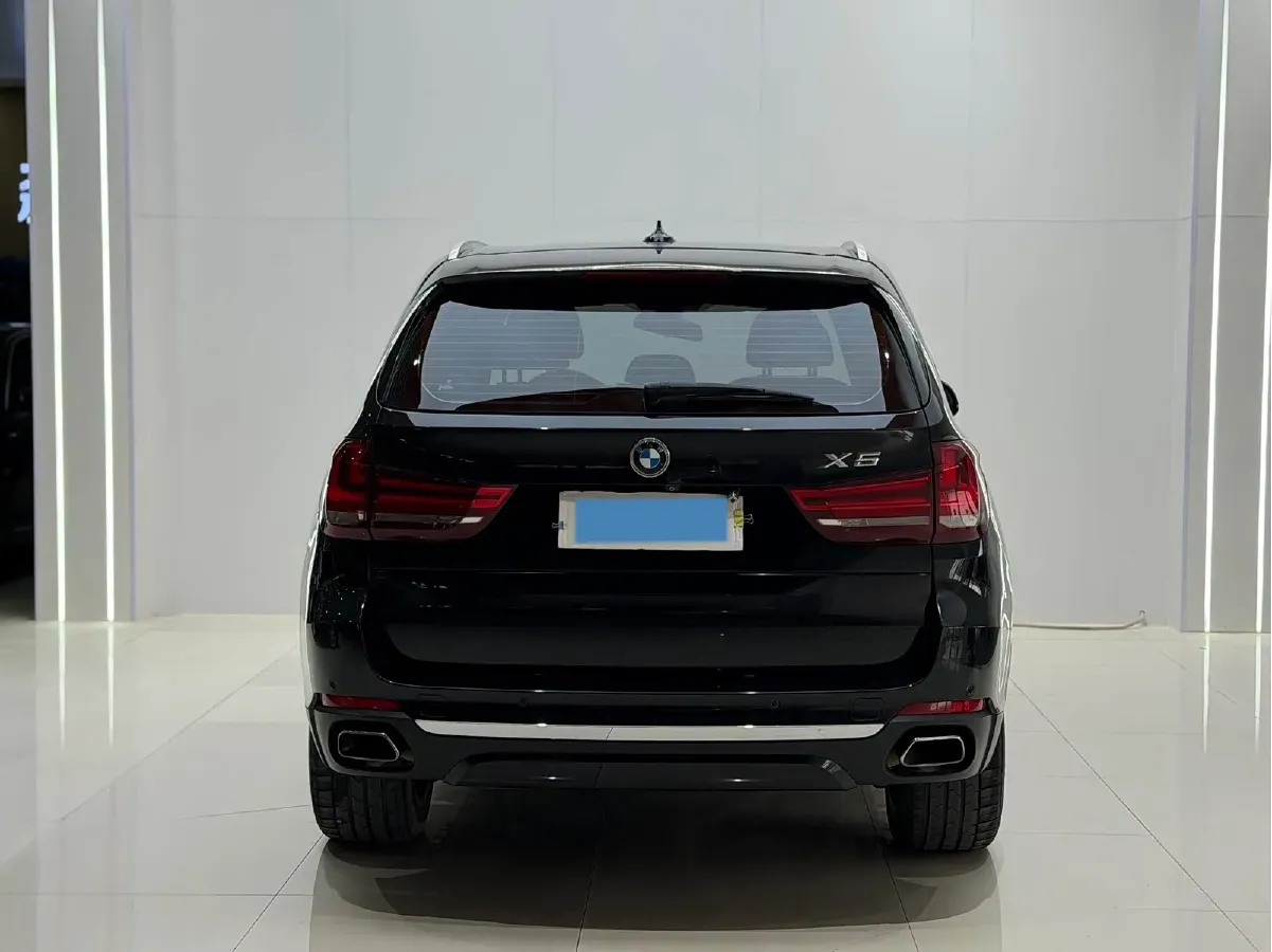 2017 BMW X5 3.0T 306HP L6 8AT,autocango,china used car exporter,china ev exporter,chinese used car exporter,chinese used ev exporter