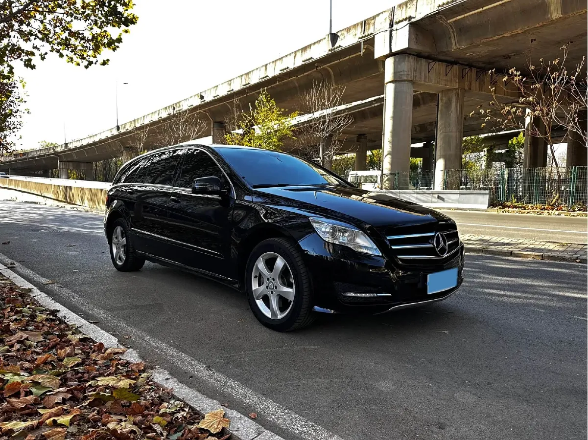 2015 Mercedes-Benz R Class 3.0T 333HP V6 7AT,autocango,china used car exporter,china ev exporter,chinese used car exporter,chinese used ev exporter