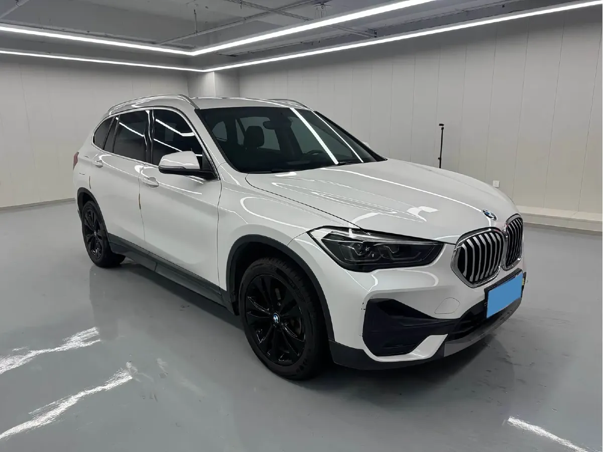 2020 BMW X1 1.5T 140HP L3 7DCT,autocango,china used car exporter,china ev exporter,chinese used car exporter,chinese used ev exporter
