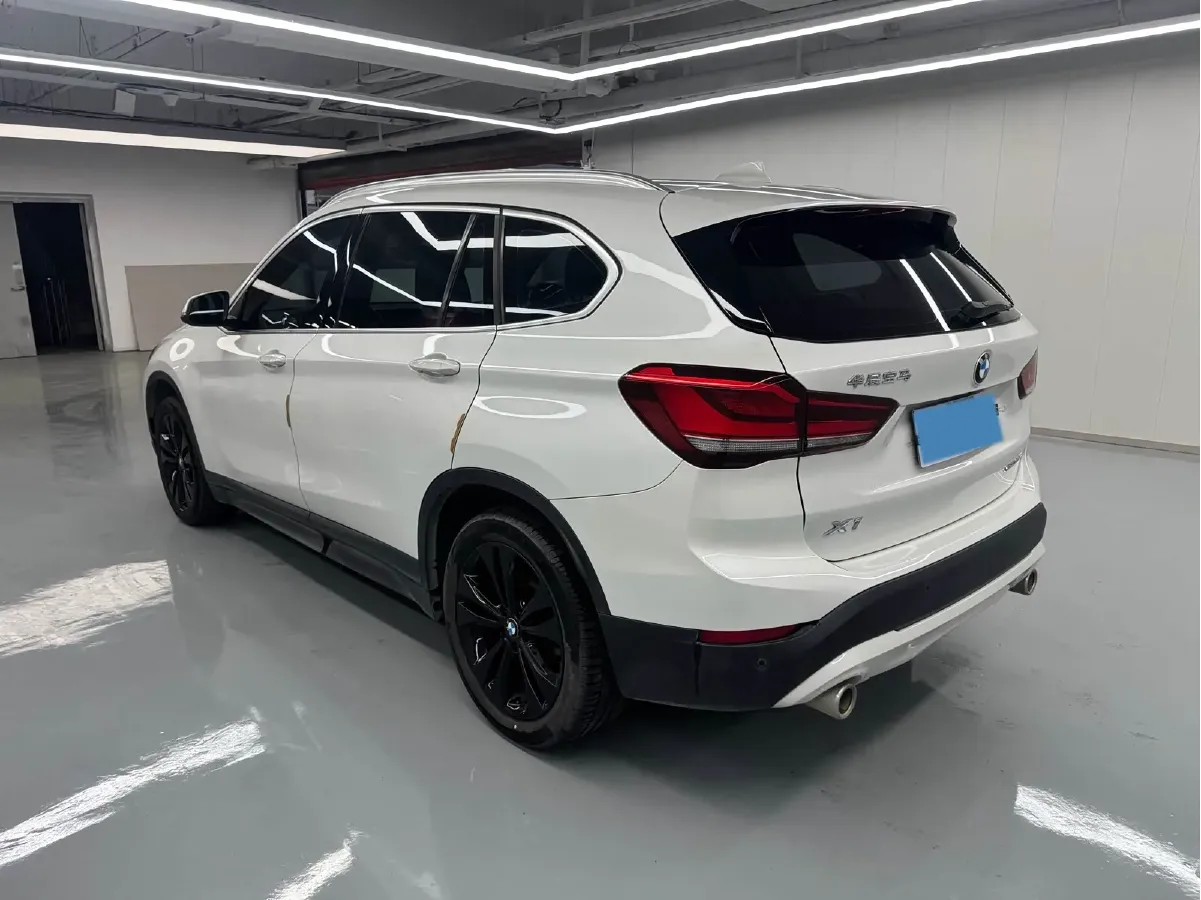 2020 BMW X1 1.5T 140HP L3 7DCT,autocango,china used car exporter,china ev exporter,chinese used car exporter,chinese used ev exporter