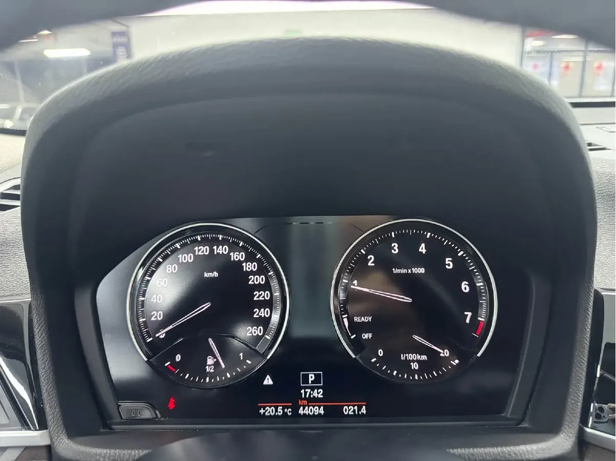 2020 BMW X1 1.5T 140HP L3 7DCT,autocango,china used car exporter,china ev exporter,chinese used car exporter,chinese used ev exporter