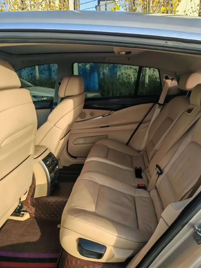 2010 BMW 5 Series GT 3.0T 306HP L6 8AT,autocango,china used car exporter,china ev exporter,chinese used car exporter,chinese used ev exporter