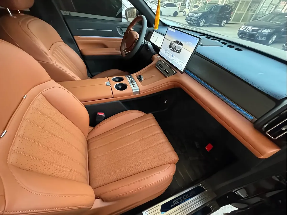 2026 Jetour X70L 2.0T 254HP L4 8AT,autocango,china used car exporter,china ev exporter,chinese used car exporter,chinese used ev exporter