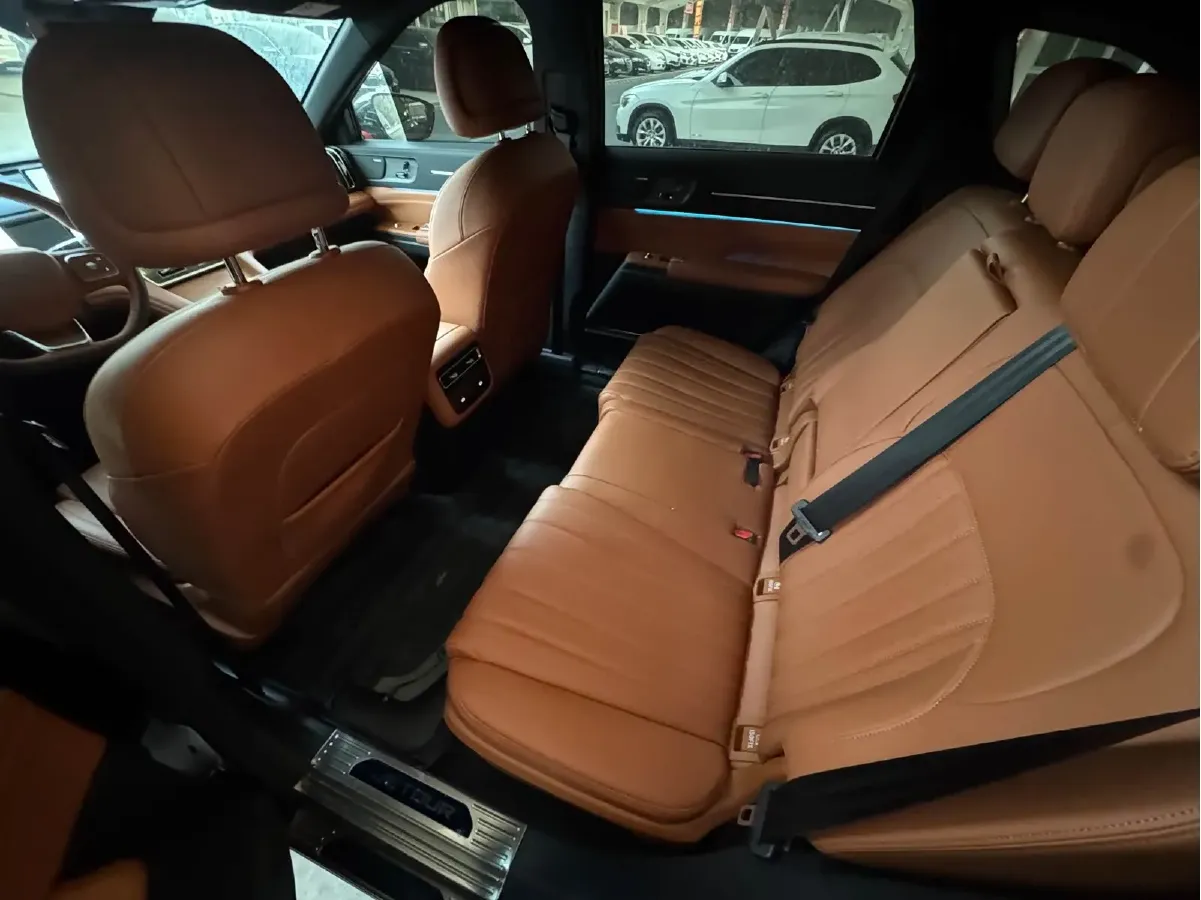 2026 Jetour X70L 2.0T 254HP L4 8AT,autocango,china used car exporter,china ev exporter,chinese used car exporter,chinese used ev exporter