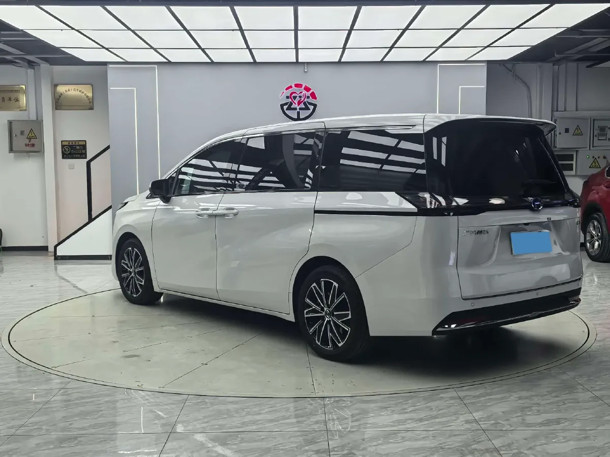 2024 GAC Trumpchi E8 2.0L 140HP L4 2DHT Hybrid,autocango,china used car exporter,china ev exporter,chinese used car exporter,chinese used ev exporter