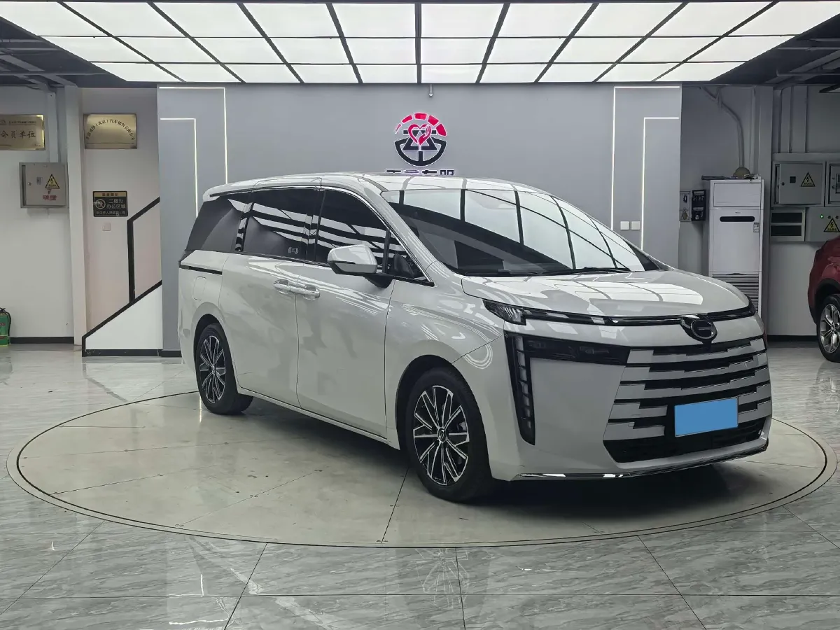 2024 GAC Trumpchi E8 2.0L 140HP L4 2DHT Hybrid,autocango,china used car exporter,china ev exporter,chinese used car exporter,chinese used ev exporter