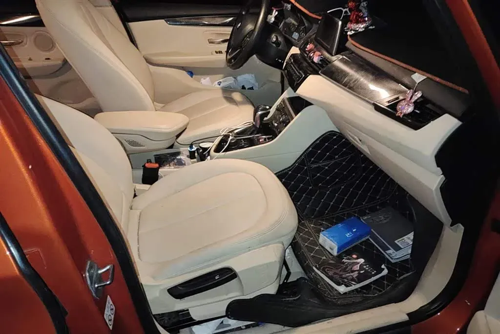 2016 BMW 2 Series Wagon 1.5T 136HP L3 6AT,autocango,china used car exporter,china ev exporter,chinese used car exporter,chinese used ev exporter