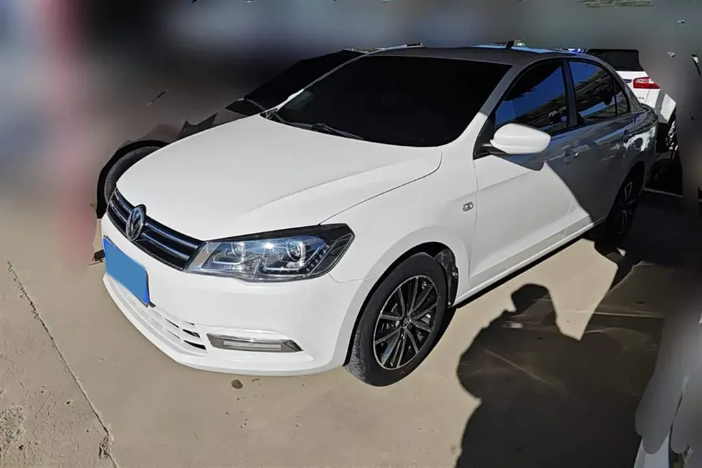 2015 Volkswagen Jetta 1.6L 110HP L4 5MT,autocango,china used car exporter,china ev exporter,chinese used car exporter,chinese used ev exporter