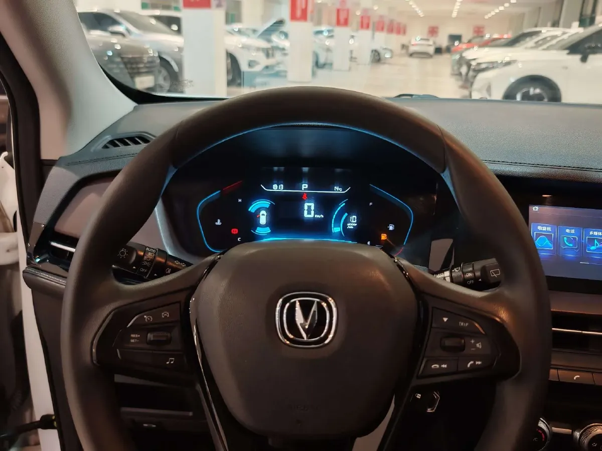 2019 ChangAn CS15 1.5L 107HP L4 5DCT,autocango,china used car exporter,china ev exporter,chinese used car exporter,chinese used ev exporter