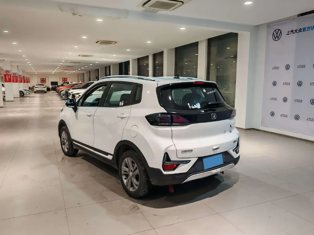 2019 ChangAn CS15 1.5L 107HP L4 5DCT,autocango,china used car exporter,china ev exporter,chinese used car exporter,chinese used ev exporter